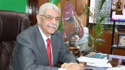 رئيس جامعة المنوفية عن اختياره الطبيب المثالي: 