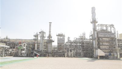 مصنع الأسمدة بالعين السخنة.. صرح عملاق لإنتاج الكيماويات والأسمدة