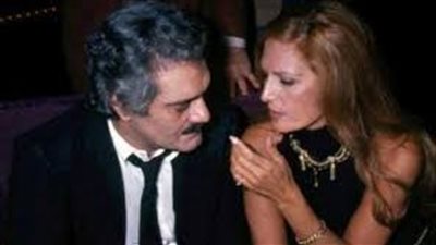 من الثمانينات حتى اليوم.. القصة الكاملة لقبلة عمر الشريف وداليدا