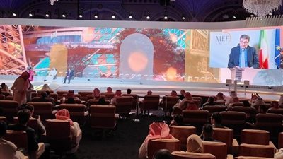 وزير المالية خلال مشاركته بمؤتمر القطاع المالي بالرياض: تبنى سياسات استباقية لاحتواء التقلبات الاقتصادية