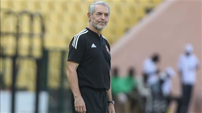 عاجل.. كولر يطلب رحيل مهاجم الأهلي نهاية الموسم الجاري