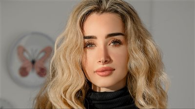 أحدث صورة لهنا الزاهد وأحمد فهمي