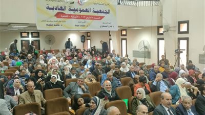 أمين الصندوق البيطريين يستعرض ميزانيات 3 سنوات