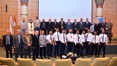 الأكاديمية العربية تحتفل بتخرج دفعة مراقبين جويين جديدة