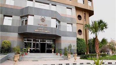 طلاب جامعة حلوان يحققون إنجازًا جديدًا بمحو أمية 1090 مواطنا 