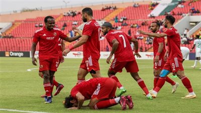 مفاجأة مدوية.. خطوة واحدة تفصل الأهلي عن ضم 