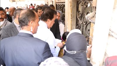 وزير الصحة يوجه بمدَ عدد ساعات العمل بعيادات المعهد القومي للقلب لـ 8 مساءً بنظام فترتين 