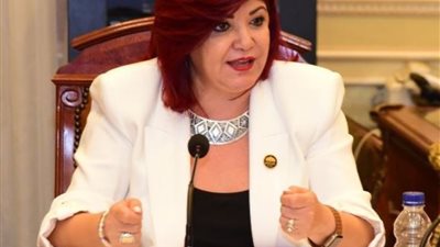 «سياحة النواب» تناقش الباركود الخاص بالعمرة.. وتبحث ضوابط الحج السياحي