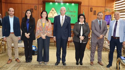 رئيس جامعة المنوفية يستقبل المدير التنفيذي لهيئة فولبرايت بالقاهرة