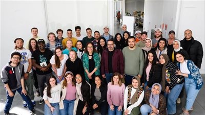 فريق استوديو التصميم الدولي بجامعة عين شمس يشارك في ورشة عمل بأمريكا