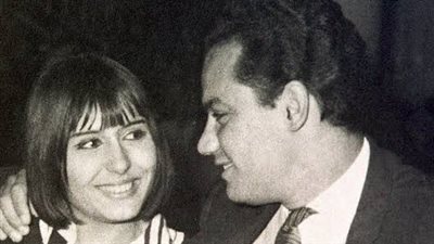 حب أم مصلحة.. حلمي بكر يكشف سر زواجه من سهير رمزي