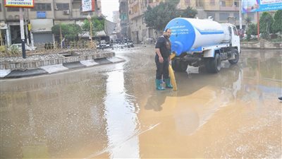 محافظ الغربية يتفقد جهود الوحدات المحلية في رفع مياه الأمطار (صور)