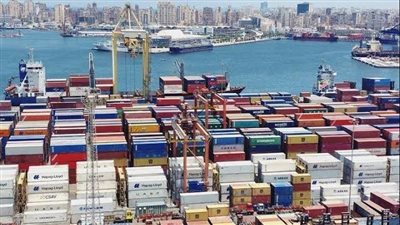 ما هي حقيقة حظر استيراد 23 سلعة؟.. رئيس مصلحة الجمارك يوضح (فيديو)