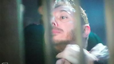 مصطفى شعبان في مشاجرة داخل الزنزانة.. تعرف على تفاصيل الحلقة 3 من مسلسل 