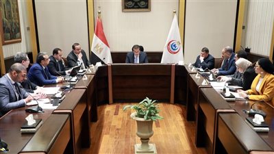 وزير الصحة يوجه بأولوية تشغيل وحدات «حياة كريمة» بمحافظات الصعيد