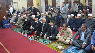 محافظ القليوبية يشهد احتفالية مديرية الأوقاف بذكرى انتصارات العاشر من رمضان 