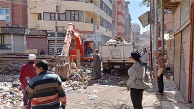 رئيس حى غرب المنصورة يتابع رفع التعديات وإشغالات الطريق