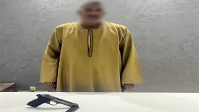 ضبط شخص تعدى على آخر بسلاح ناري في السلام 