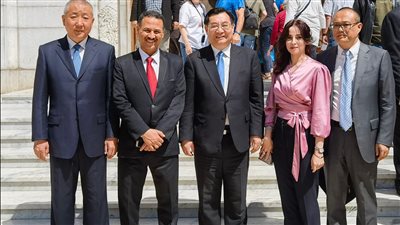 وزير الثقافة والسياحة الصيني يزور المتحف المصري بالتحرير