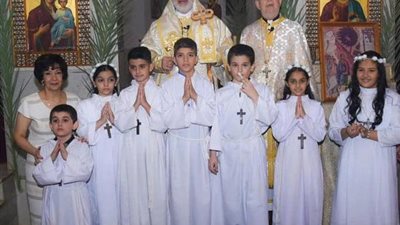 المطران شامي يترأس قداس أحد الشعانين والمناولة الاحتفالية بالسودان