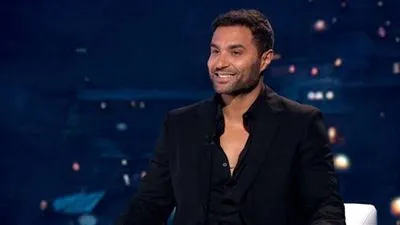 بطلت المجاملات على حساب نفسي.. ومش هكون ضيف شرف تاني.. أبرز تصريحات كريم فهمي في 'أنا والقناع'