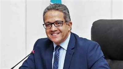 أحمد موسى عن ترشيح العناني كمدير عام اليونسكو: شرف مصر