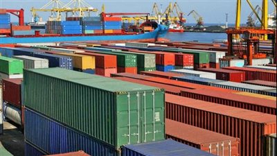 تداول 34 سفينة للحاويات والبضائع العامة بميناء دمياط