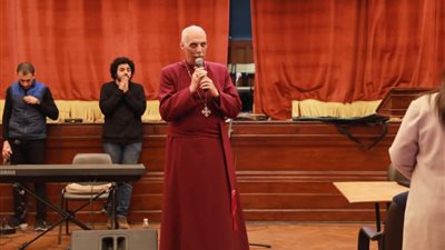 الكنيسة الأسقفية تنظم يومًا روحيًا