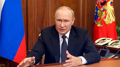 عاجل.. بوتين يدعو لتوسيع شبكات النقل بالسكك الحديدية فى المناطق الروسية الجديدة