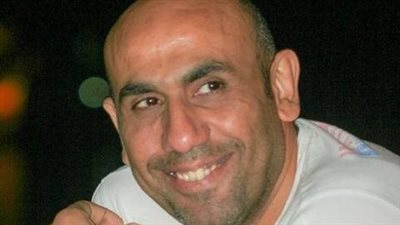 محمد حسني يكشف عن طبيعة علاقته بوزير الشباب الأسبق