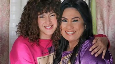 بعد عرض الحلقة الأولى .. سلوى عثمان تنشر صورة من كواليس مسلسل 