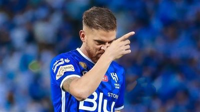 عقوبة منتظرة.. الهلال يفقد خدمات كويلار في كلاسيكو النصر