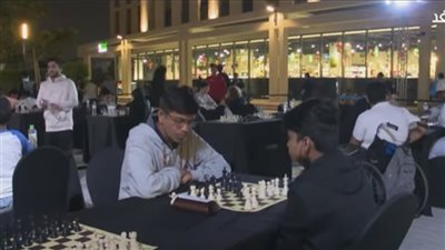 تفاصيل انطلاق أكبر تجمع عربي لـ الشطرنج بالشارقة (فيديو)