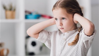 برلمانية تطالب بخطة متكاملة التخصصات لرعاية طفل 