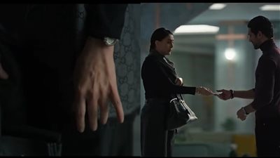 تلت التلاتة حلقة 6 أحمد مجدي يفك اللغز الأول للتفريق بين شخصيات غادة عبدالرازق بالمسلسل