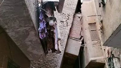 مالحقوش يفطروا.. تفاصيل اللحظات المرعبة لعقار حدائق القبة المائل