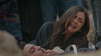 ياسمين عبد العزيز تتلقى خبر وفاة شقيقها المدمن.. أبرز أحداث الحلقة الـ24 من مسلسل 