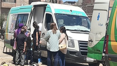 الكشف على 199 حالة فى قافلة علاجية بـ 