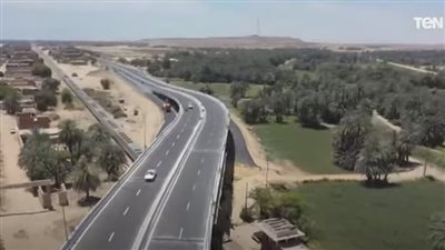 شاهد.. تصوير جوي لكوبري أعلى مزلقان المضيق بمحافظة أسوان