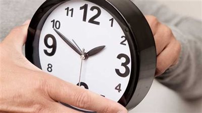 التوقيت الصيفي.. موعد وطريقة تغيير الساعة