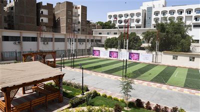 على مساحة 4500 متر.. محافظ قنا يتفقد مركز عزيمة لعلاج وتأهيل مرضى الإدمان