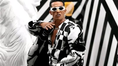 محمد رمضان يحتفل مع جمهوره بتخطي هاشتاج اسمه على 