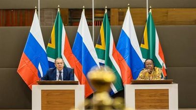 وزير الدفاع الألماني يحذر من خسارة الغرب لموقعه تدريجيا في إفريقيا