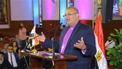 رئيس الطائفة الإنجيلية يهنئ الرئيس السيسي والشعب المصري بذكرى تحرير سيناء 