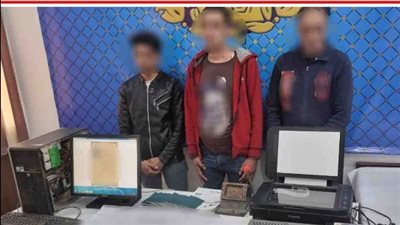 ضبط 3 أشخاص بالقاهرة لقيامهم بتزوير المستندات والمحررات الرسمية وتقليد الأختام