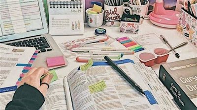 الثانوية العامة.. وأبرز طرق المذاكرة الفعالة ومايجب توفيره لطلاب الثانوية العامة