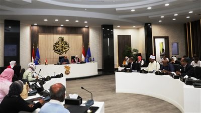 محافظ أسوان يترأس اجتماع المجلس الإقليمي للسكان.. ويشدد على تحقيق التكامل 