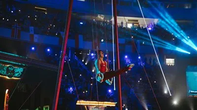 بالصور.. هشام خرما يقود العرض الافتتاحي في كأس العالم للجمباز