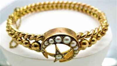 عاجل|وقف إعلان أسعار الذهب بعد الارتفاعات الحادة 