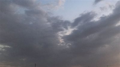 حالة الطقس.. هيئة الأرصاد تحذر من تخفيف الملابس 